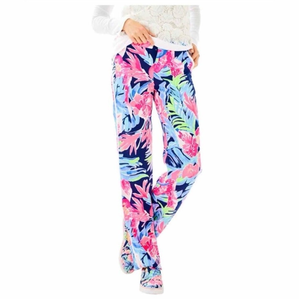 NWT Lilly Pulitzer pants size 16 with elastic waist.